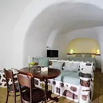 Fanari 4* Oia (Santorini)