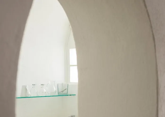 Fanari Hotel Oia (Santorini)